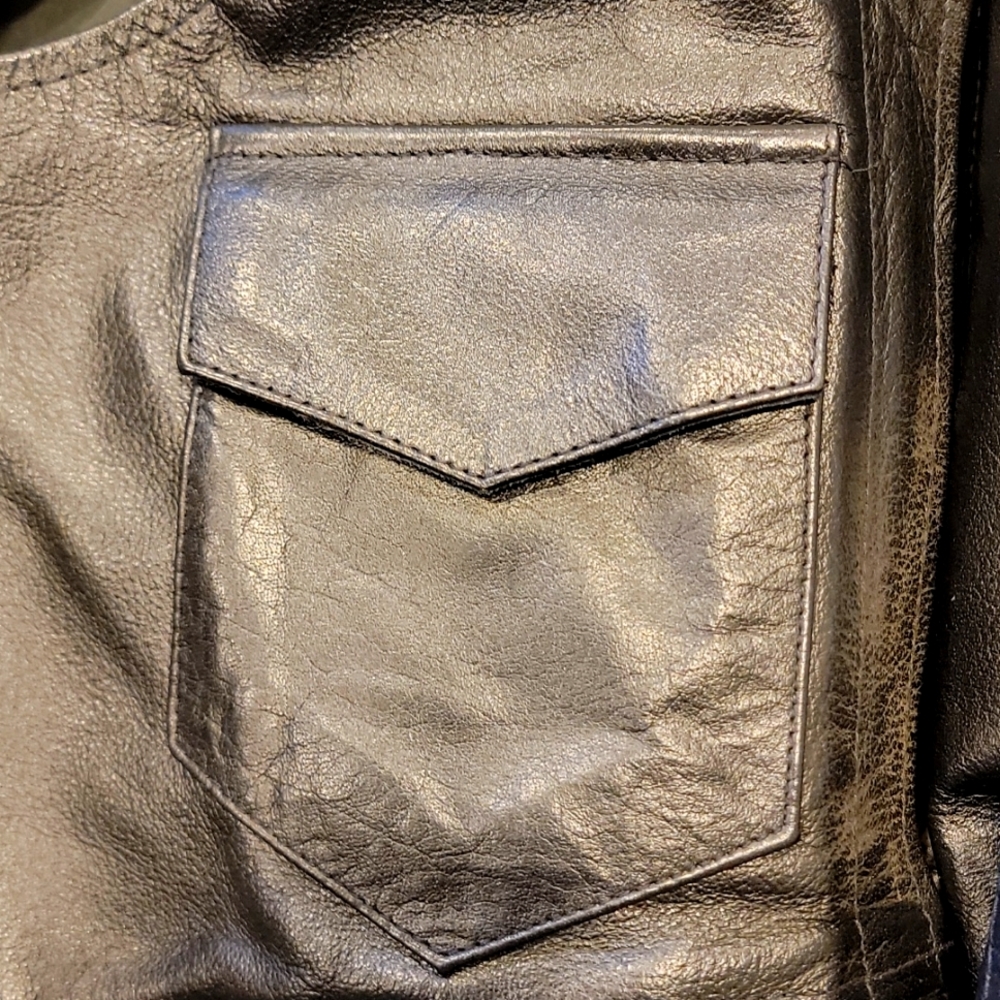 Bikers Black Leather Bikers Vest & Chaps - Picture 6 of 10
